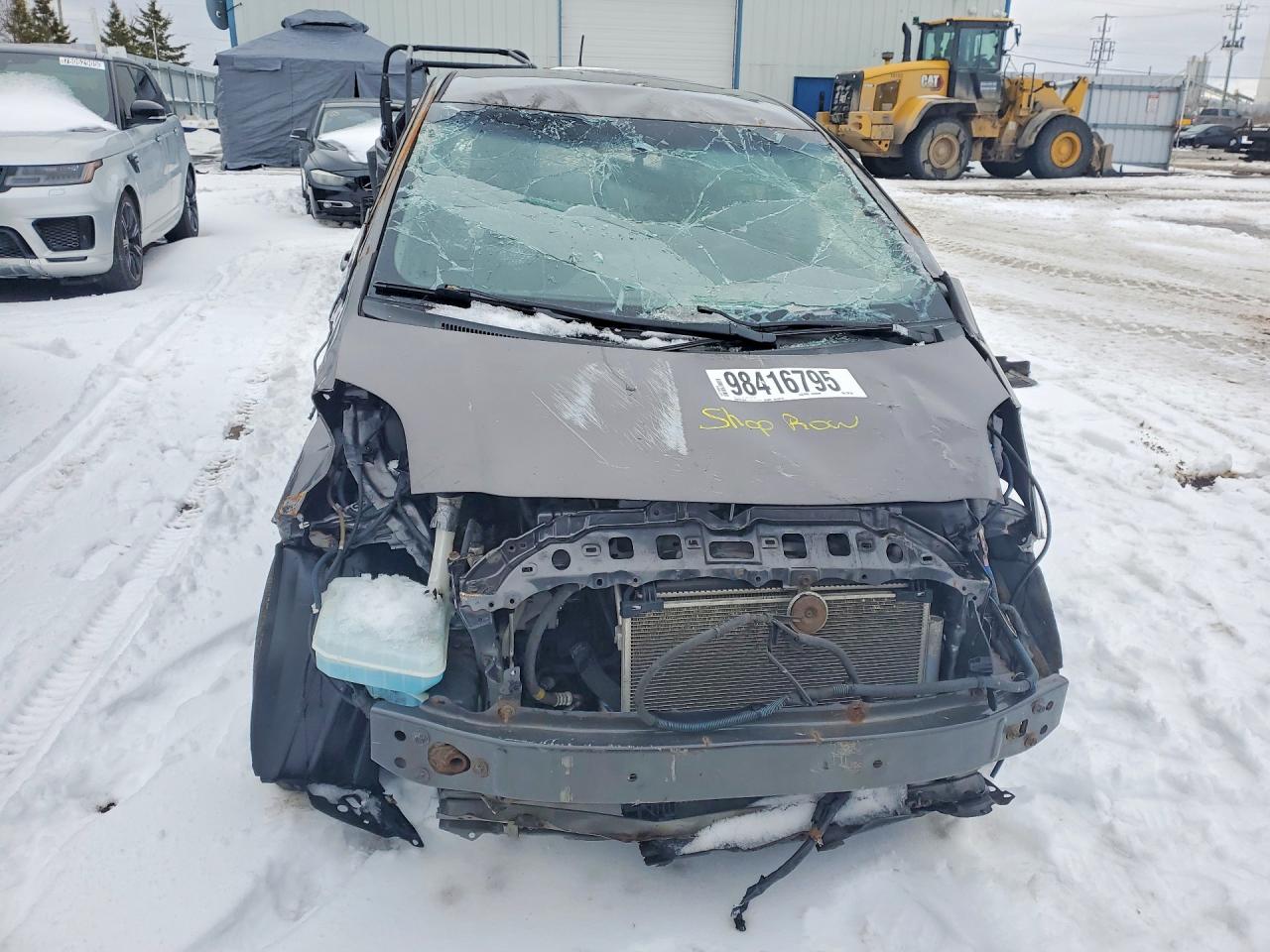 2010 TOYOTA YARIS photo 5