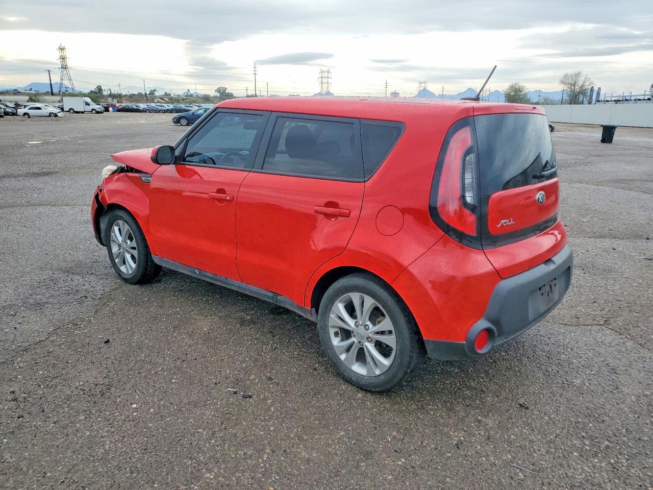 2015 KIA SOUL + photo 2