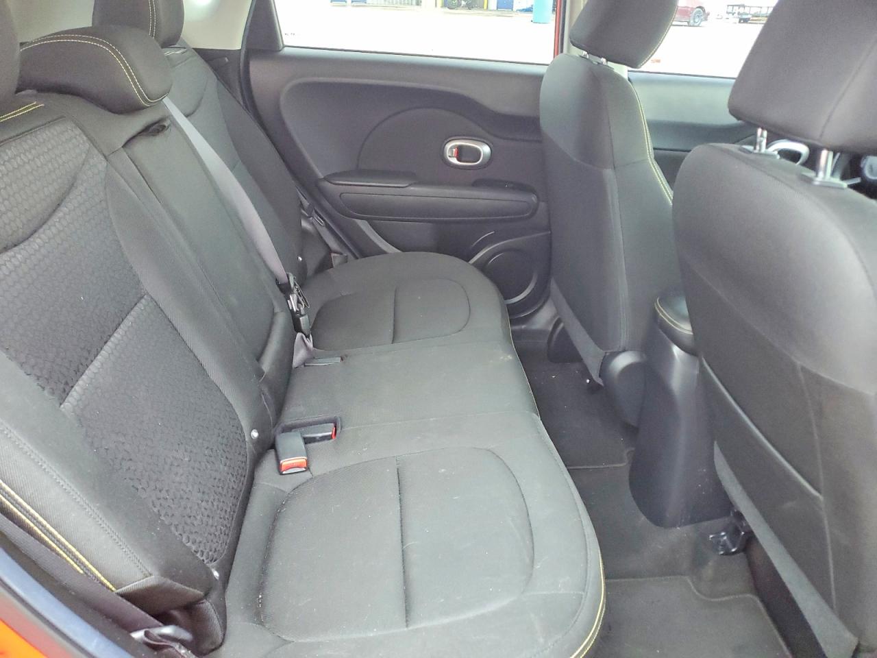 2015 KIA SOUL + photo 10