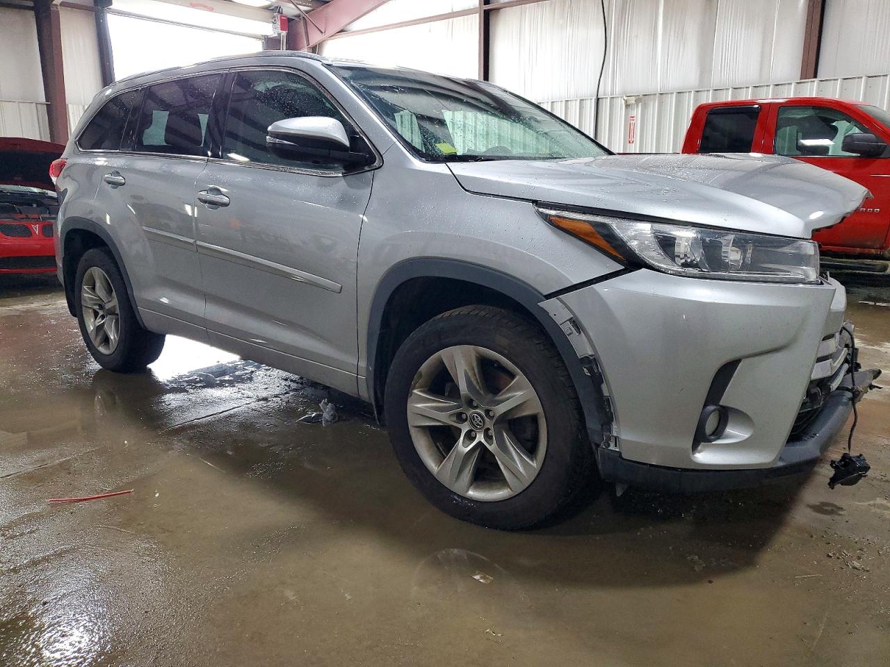 2017 TOYOTA HIGHLANDER LIMITED photo 10