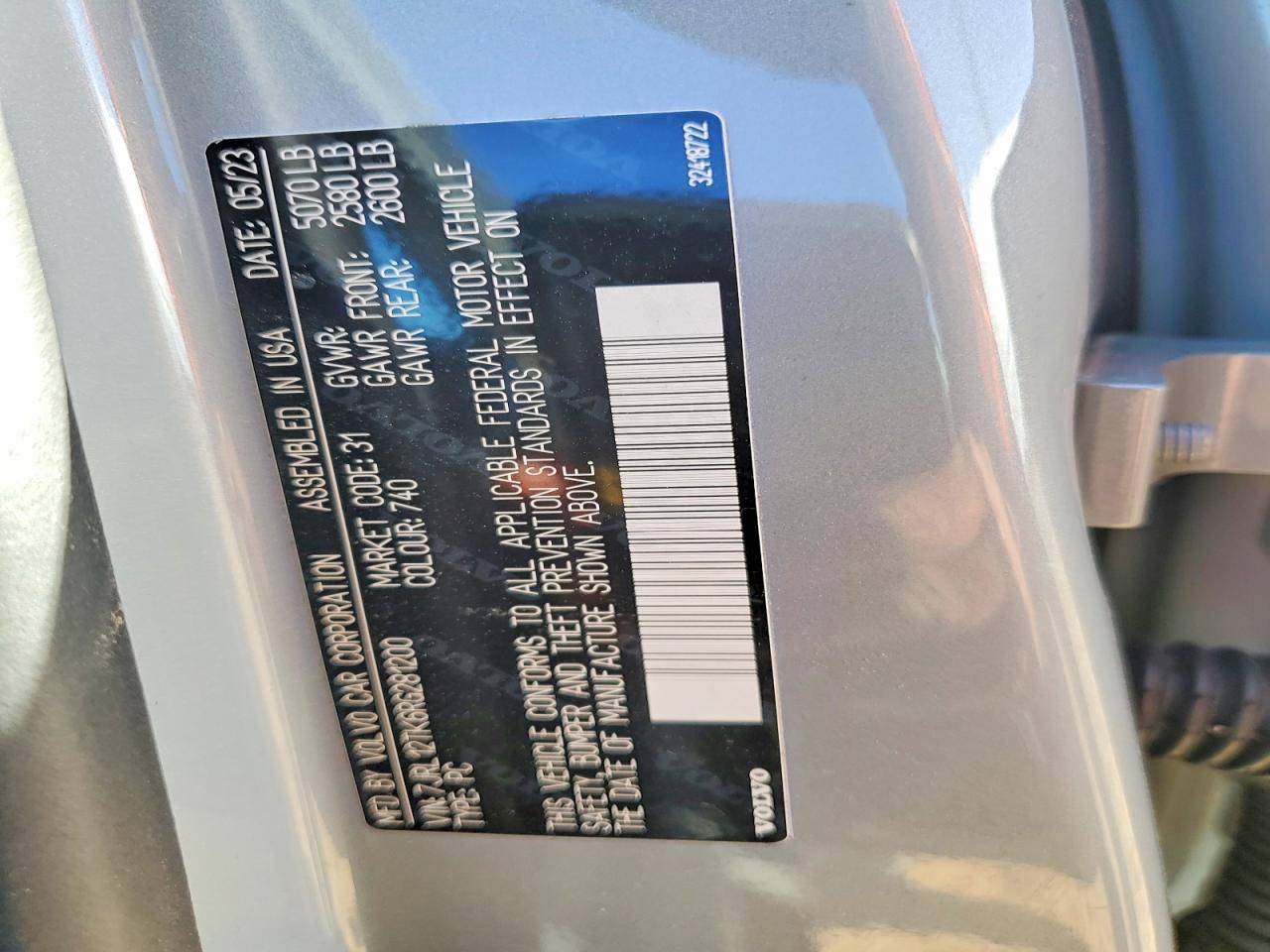 2024 VOLVO S60 CORE photo 13