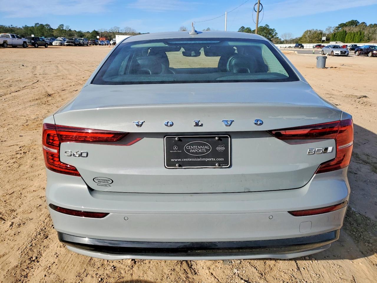 2024 VOLVO S60 CORE photo 6