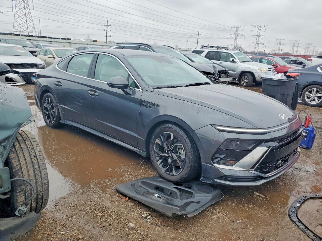 2025 HYUNDAI SONATA SEL photo 4