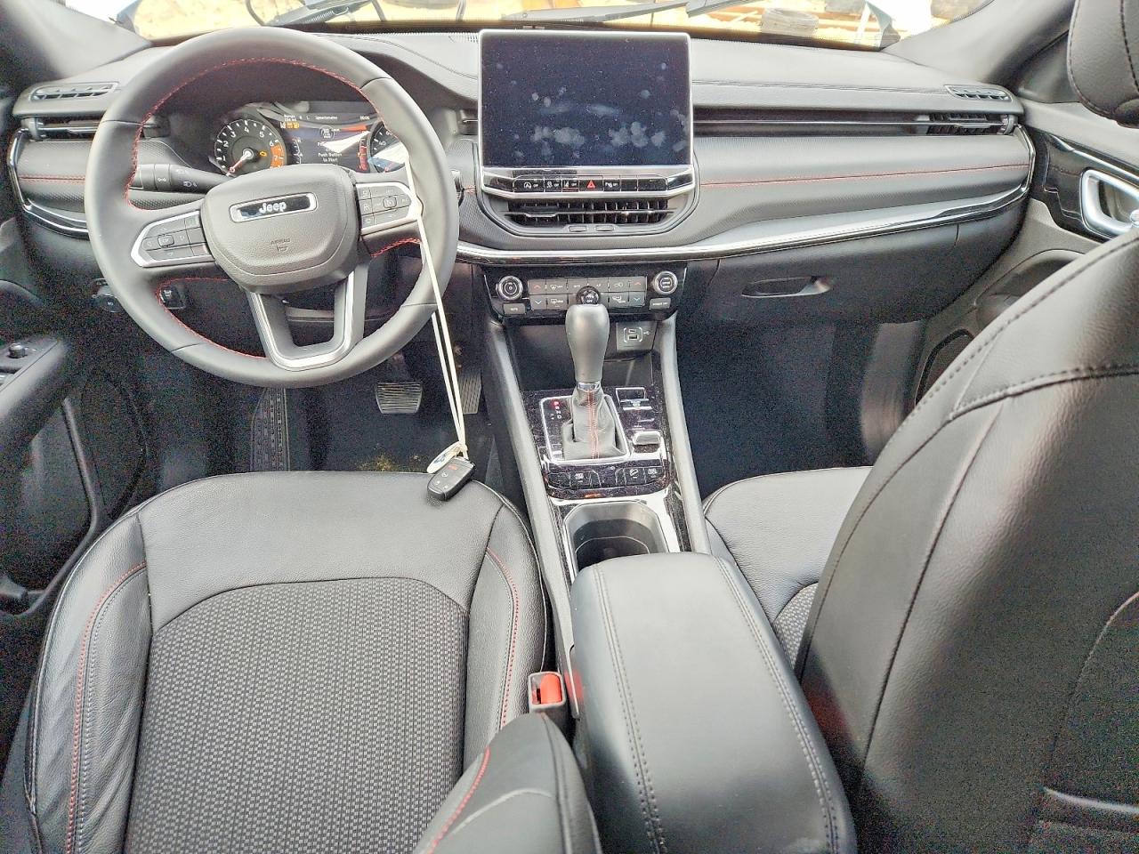 2024 JEEP COMPASS TRAILHAWK photo 8