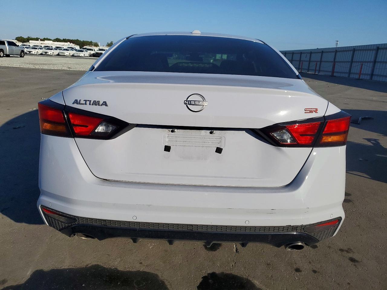 2024 NISSAN ALTIMA SR photo 6