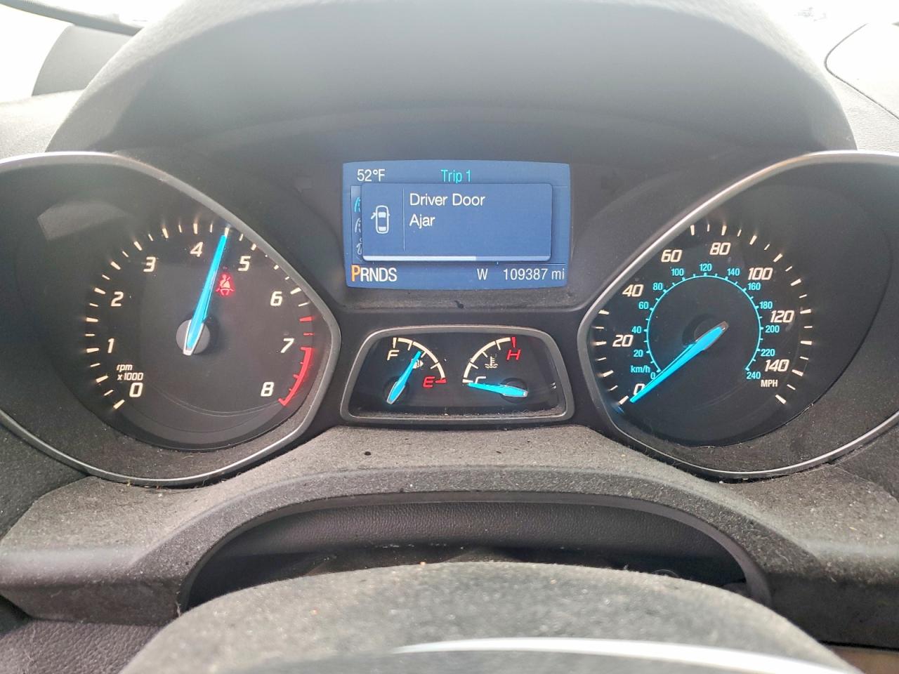2015 FORD ESCAPE SE photo 9