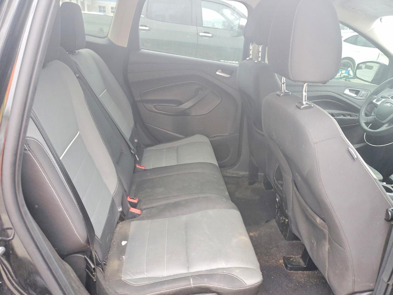 2015 FORD ESCAPE SE photo 11