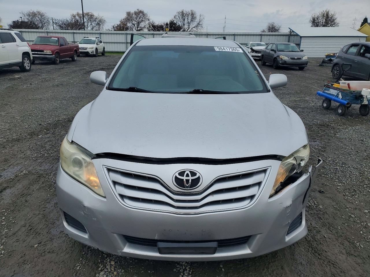 2010 TOYOTA CAMRY BASE photo 5