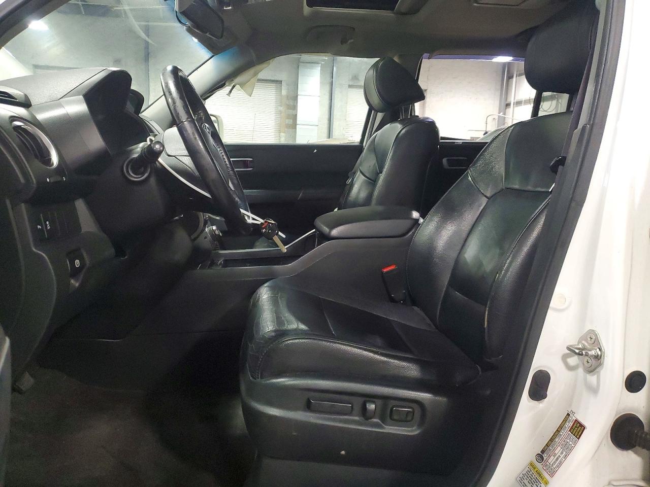2012 HONDA PILOT TOURING photo 13