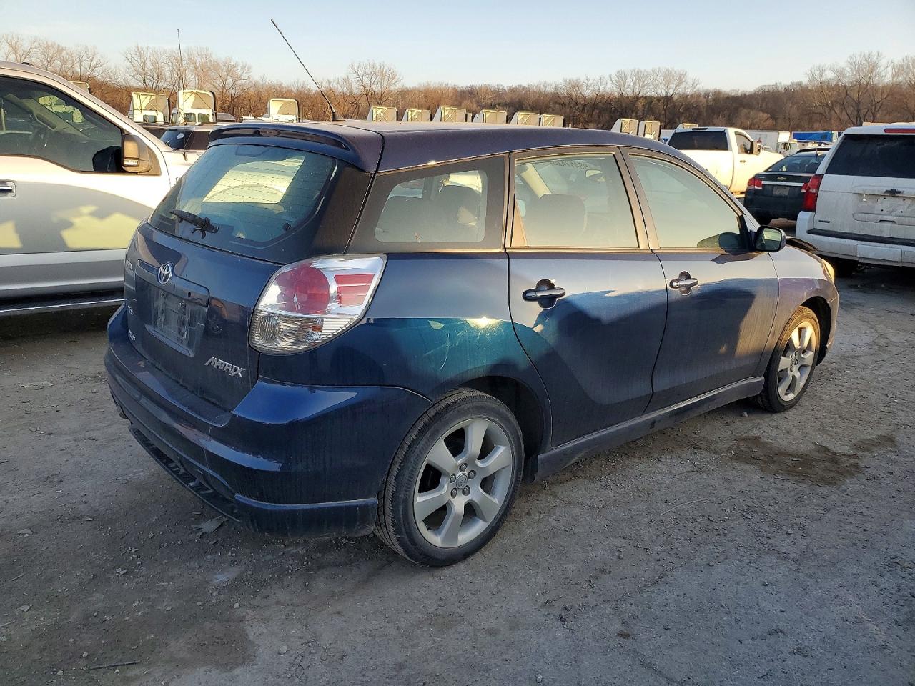 2006 TOYOTA COROLLA MATRIX XR photo 7
