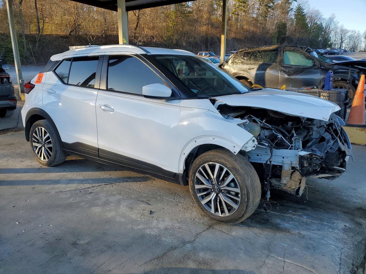 2023 NISSAN KICKS SV photo 7