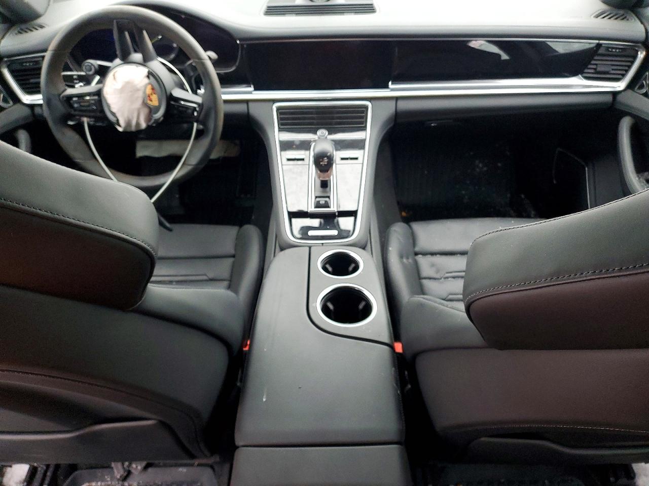 2023 PORSCHE PANAMERA 4S E-HYBRID photo 8
