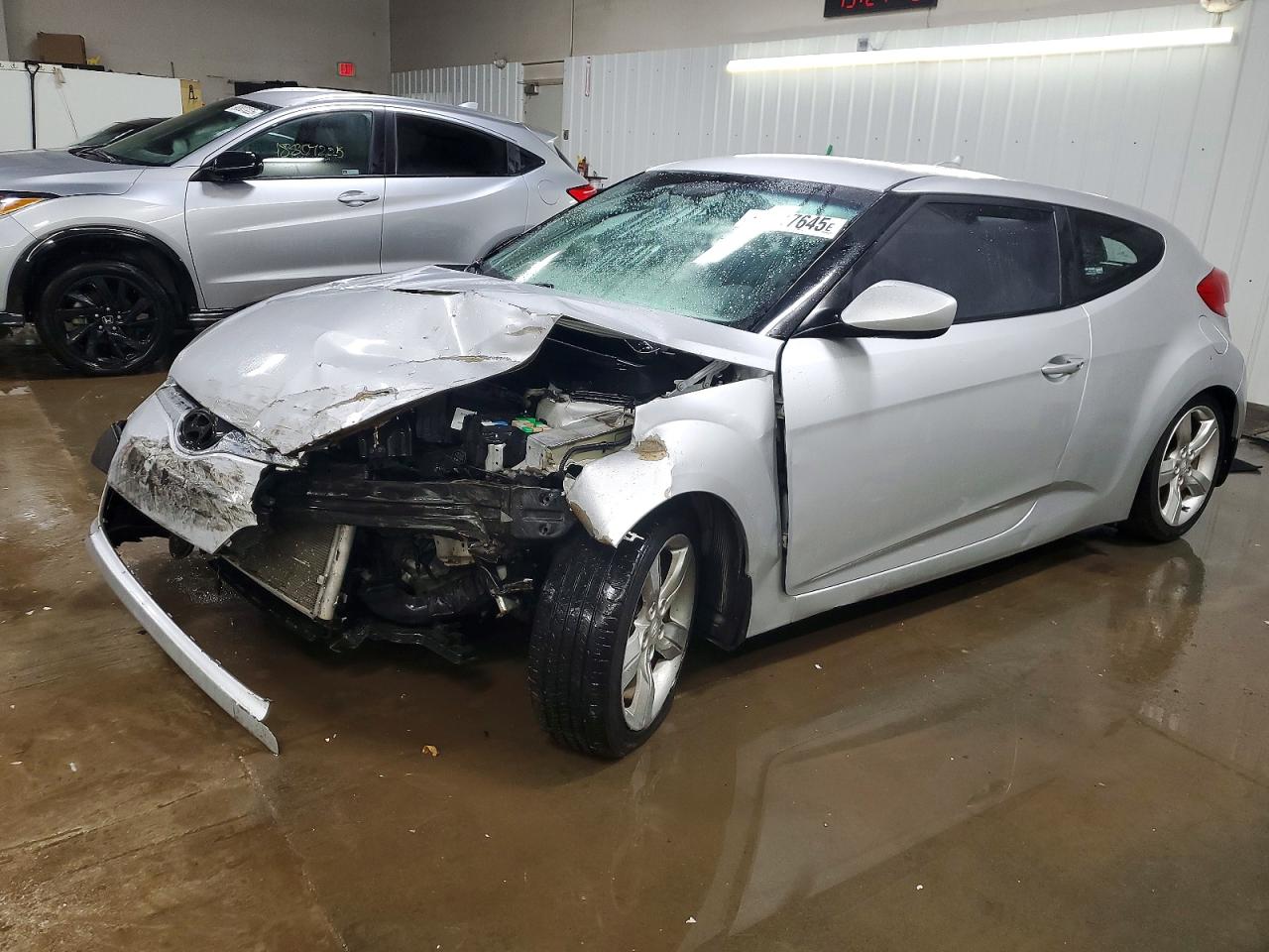 2013 HYUNDAI VELOSTER