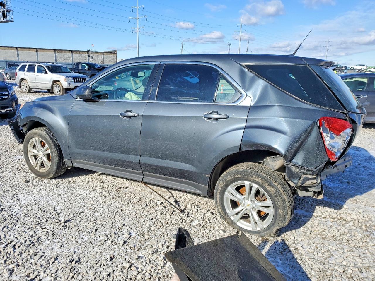 2010 CHEVROLET EQUINOX LS photo 4