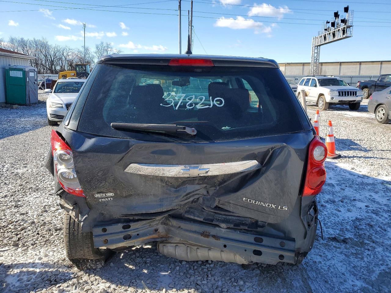 2010 CHEVROLET EQUINOX LS photo 16