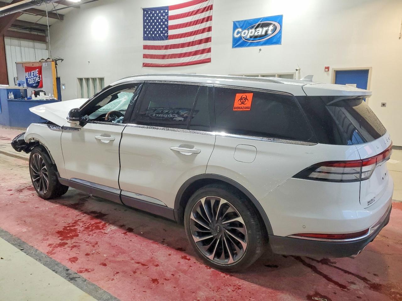 2020 LINCOLN AVIATOR RESERVE photo 3