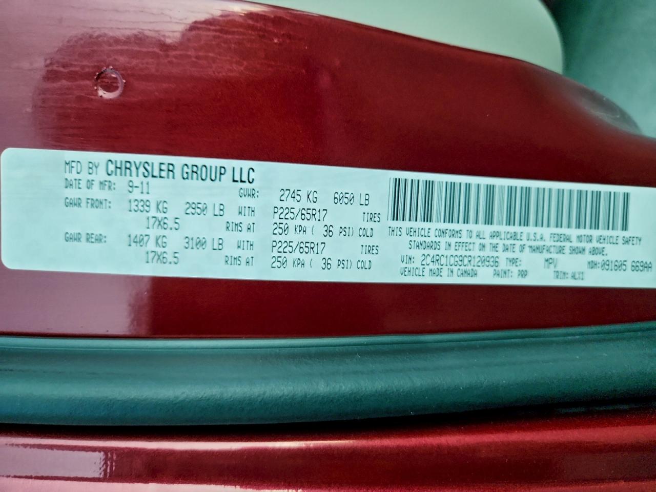 2012 CHRYSLER TOWN & COUNTRY TOURING L photo 37