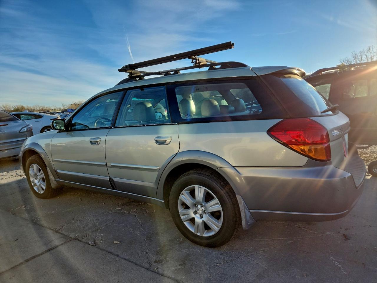 2005 SUBARU LEGACY OUTBACK 2.5I LIMITED photo 2