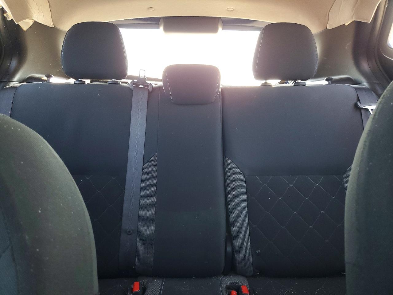 2019 NISSAN KICKS S photo 10