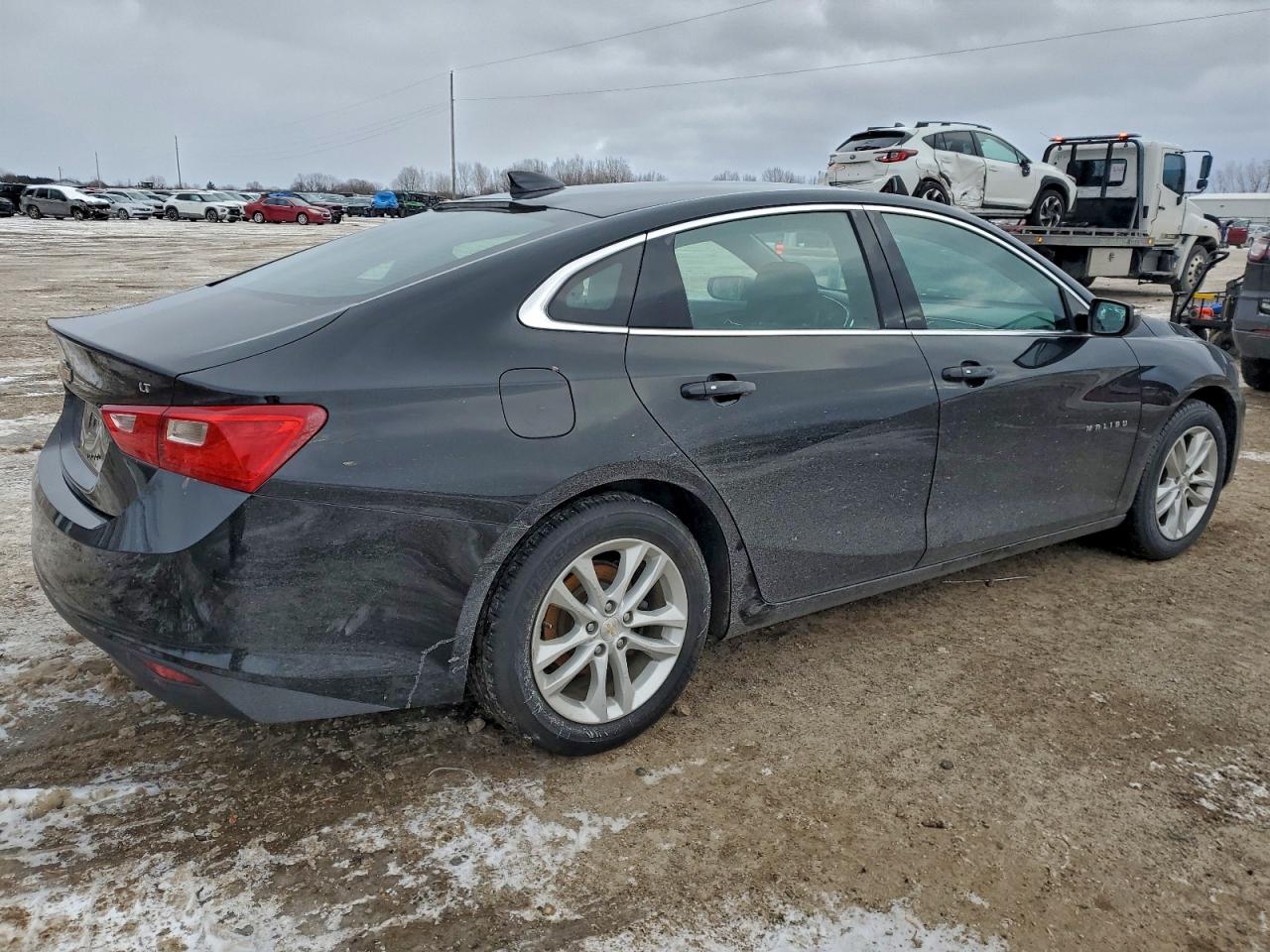 2018 CHEVROLET MALIBU LT photo 3
