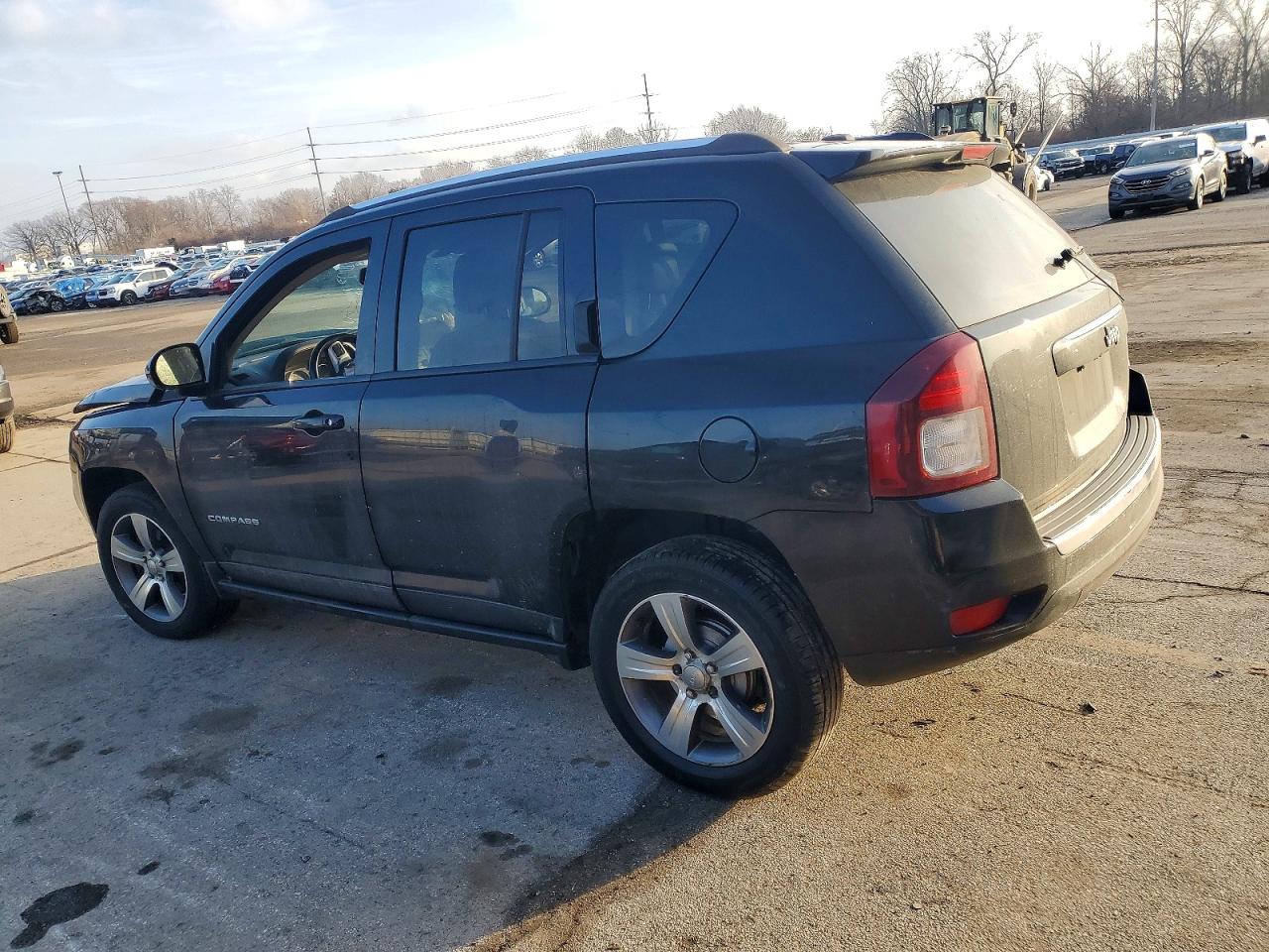2017 JEEP COMPASS LATITUDE photo 2