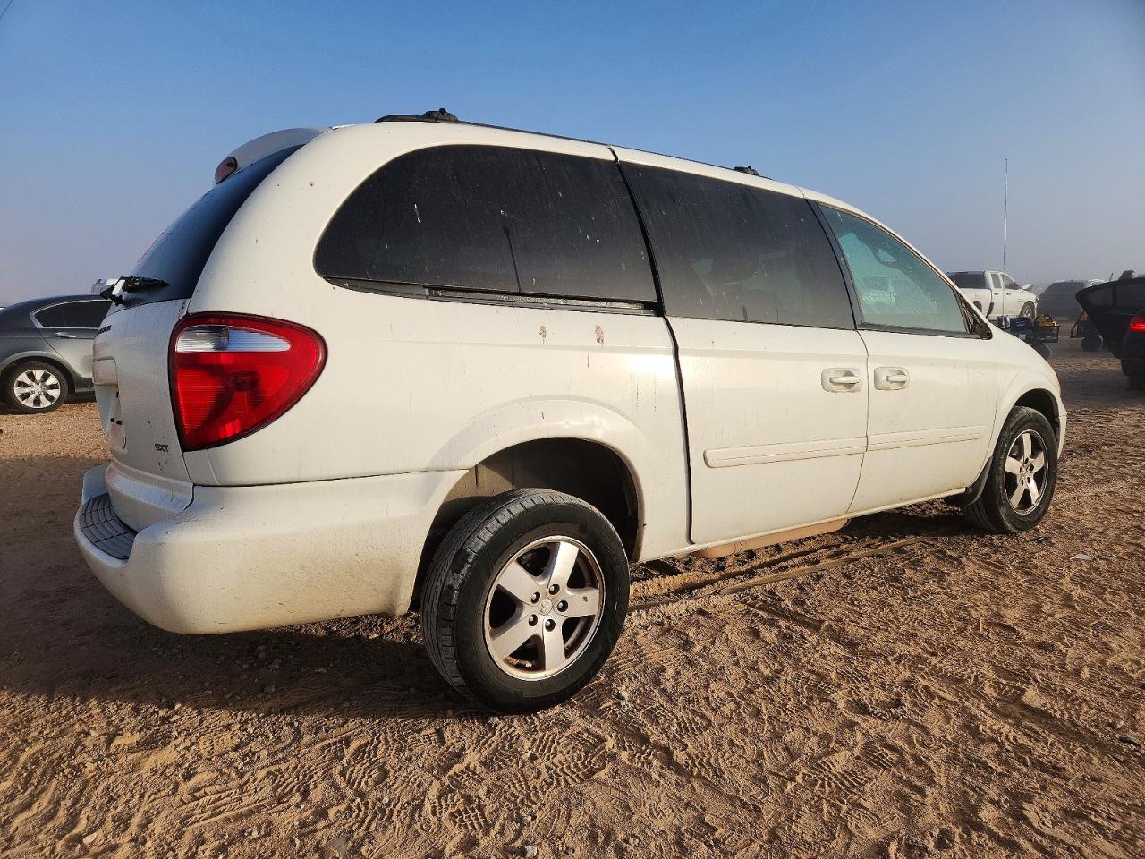2007 DODGE GRAND CARAVAN SXT photo 3