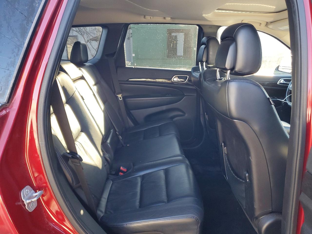 2012 JEEP GRAND CHEROKEE LAREDO photo 10
