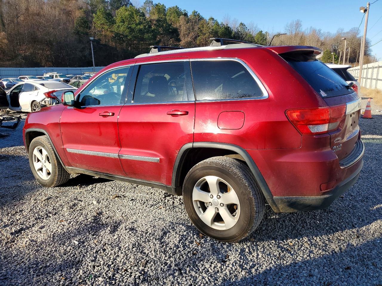 2012 JEEP GRAND CHEROKEE LAREDO photo 2