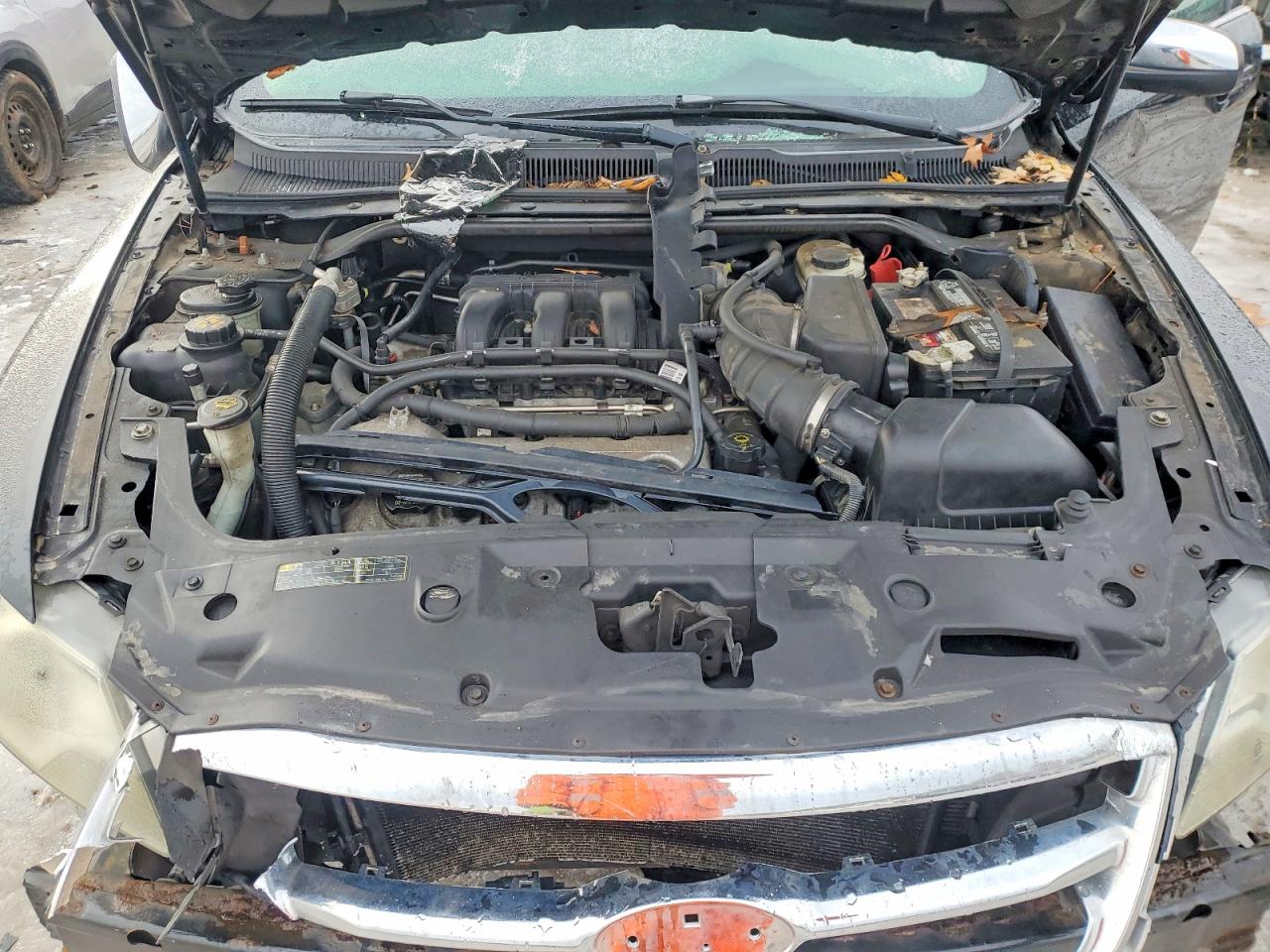 2010 FORD TAURUS LIMITED photo 11
