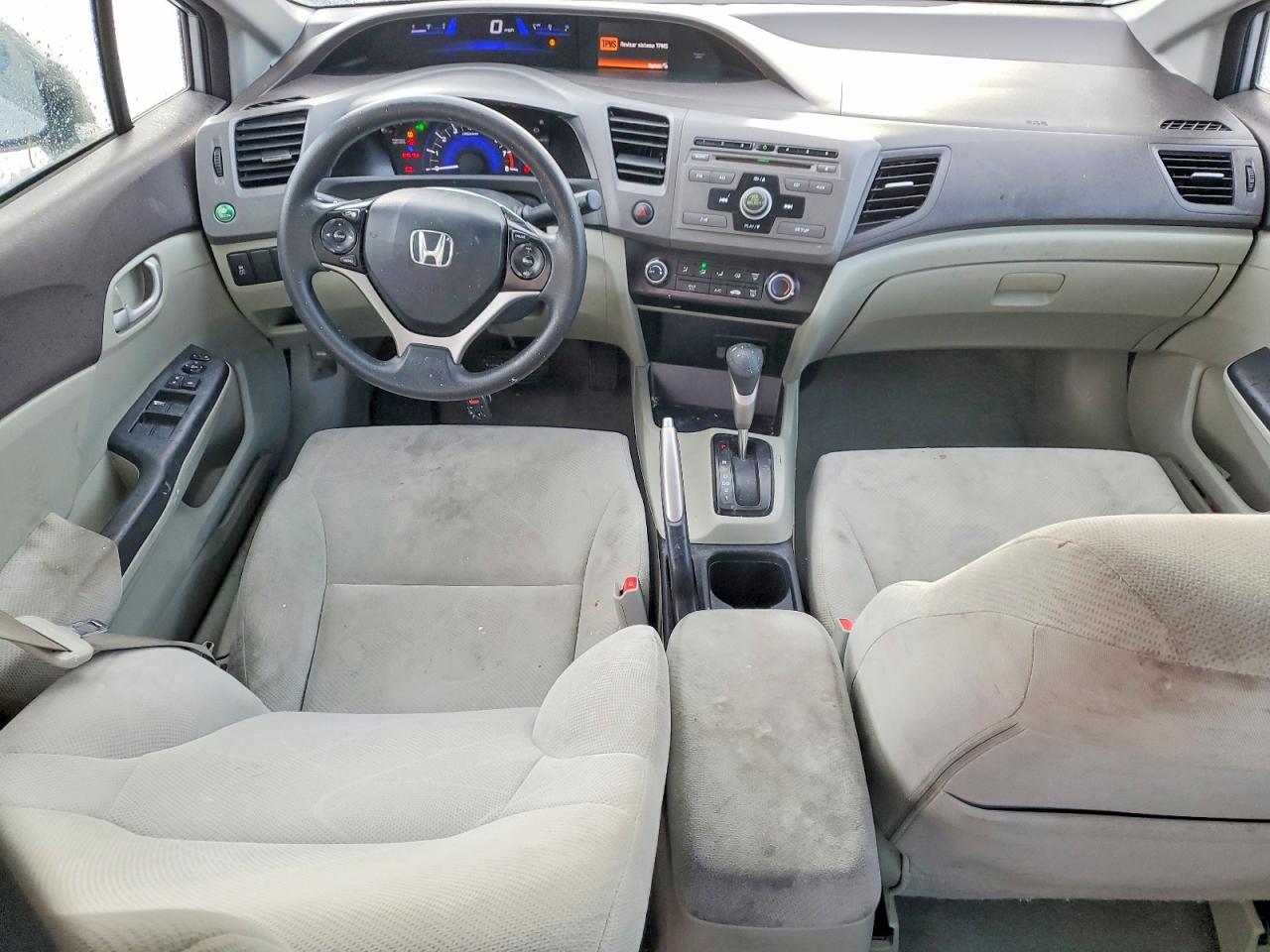2012 HONDA CIVIC LX photo 8