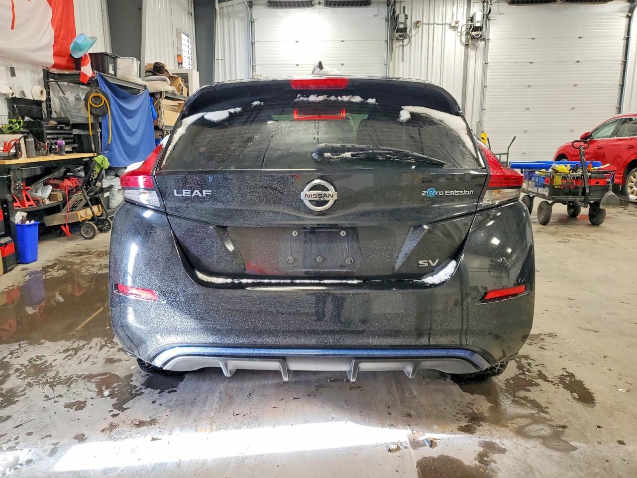 2018 NISSAN LEAF S photo 6