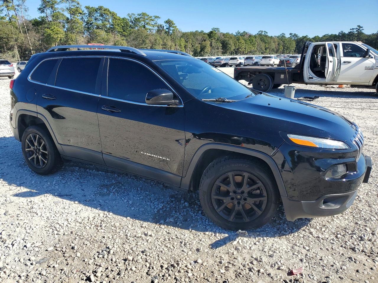 2018 JEEP CHEROKEE LATITUDE PLUS photo 4