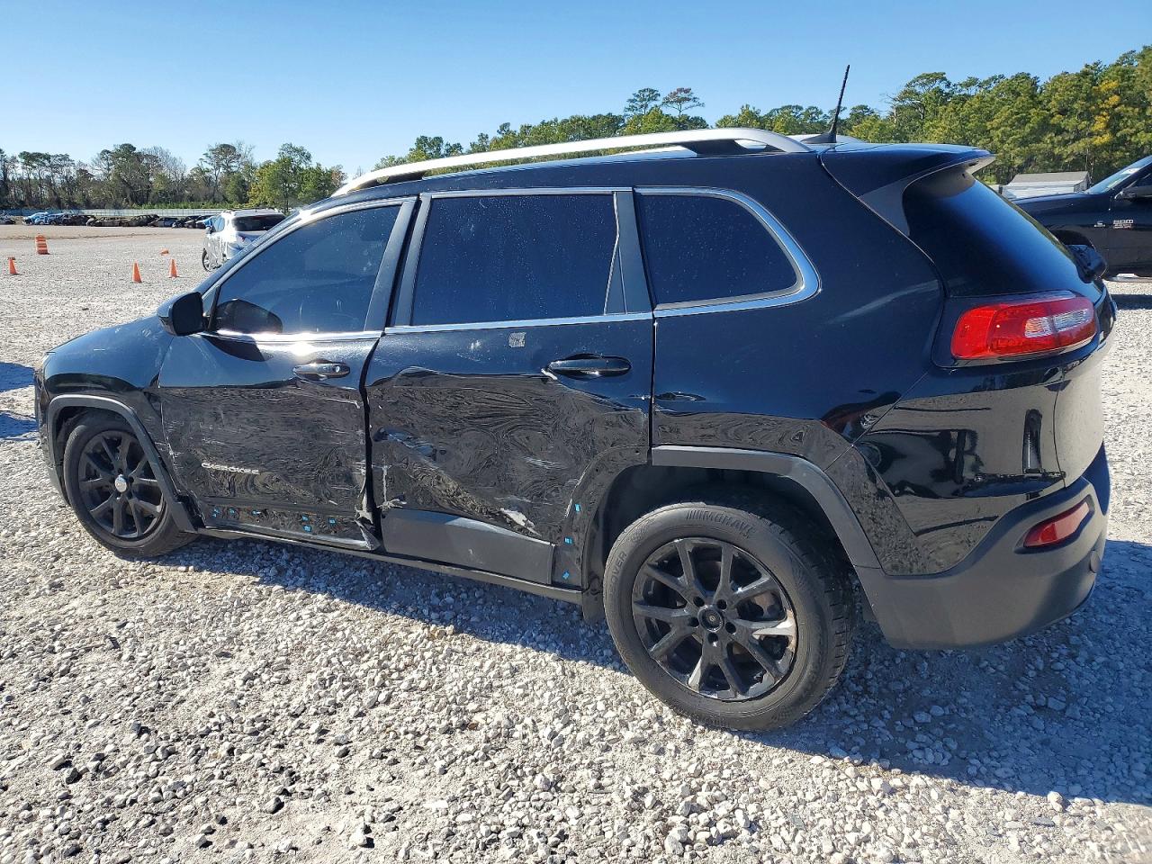 2018 JEEP CHEROKEE LATITUDE PLUS photo 2
