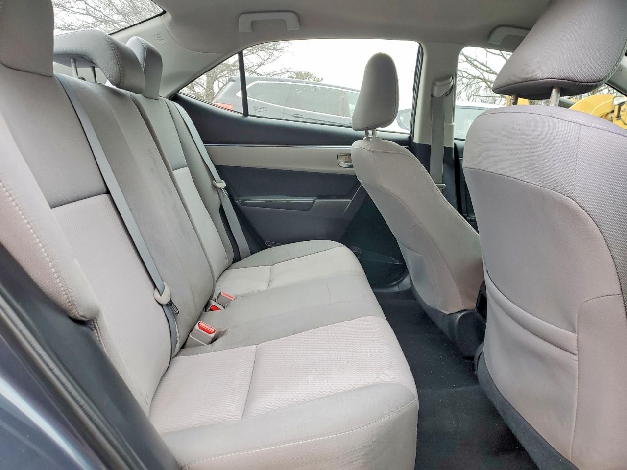 2014 TOYOTA COROLLA L photo 10