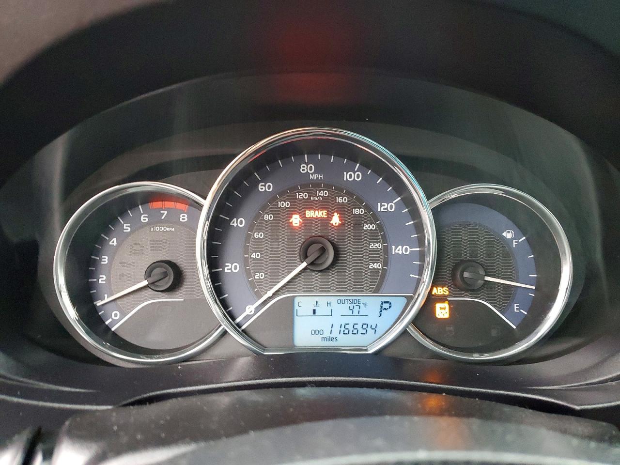 2014 TOYOTA COROLLA L photo 9