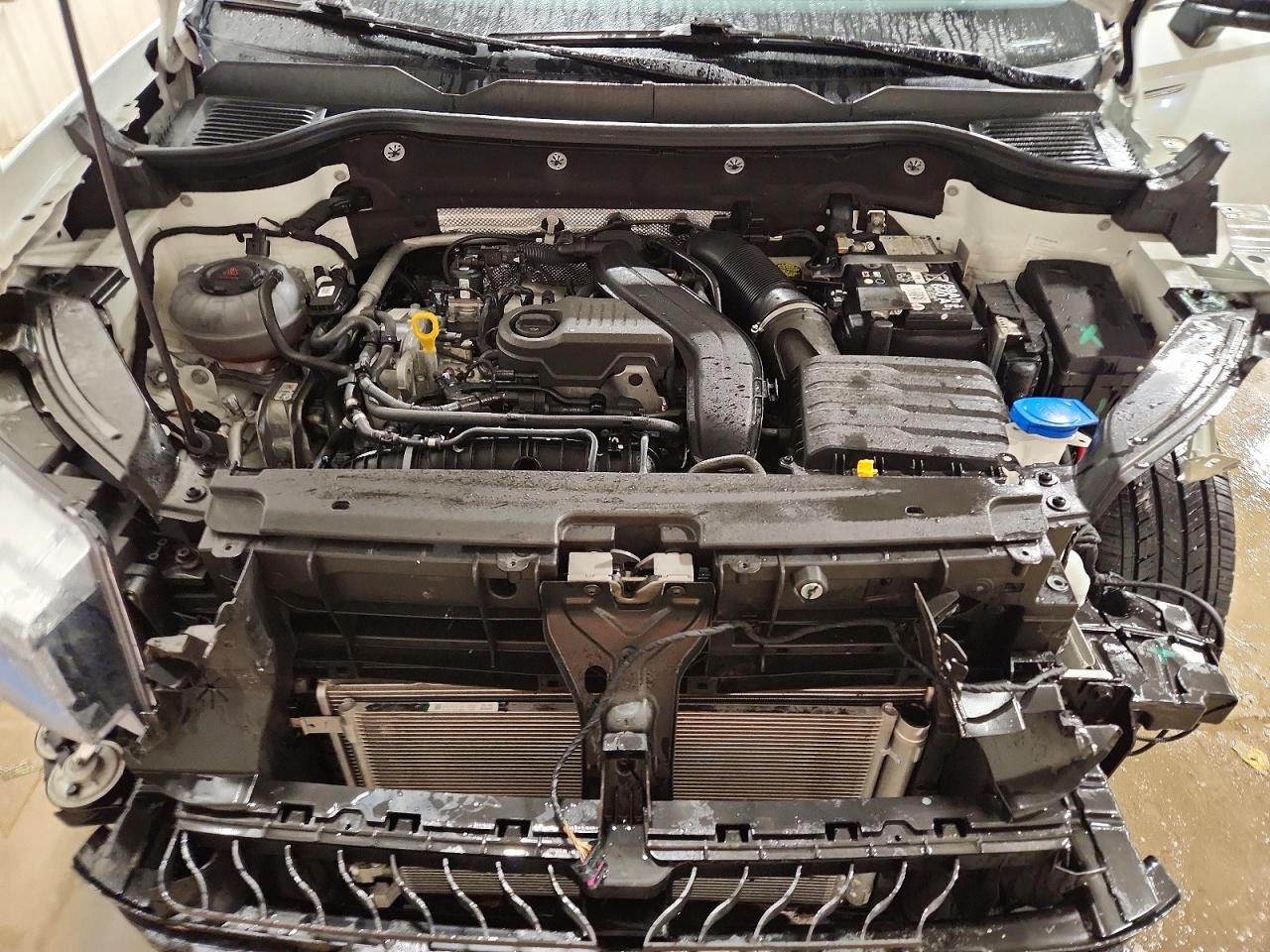 2024 VOLKSWAGEN TAOS SE photo 12