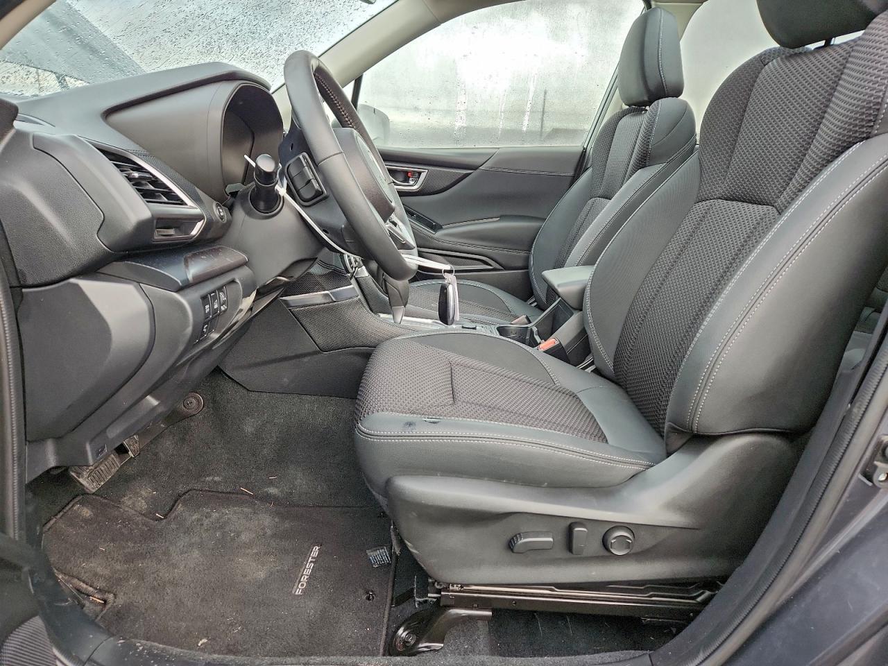 2024 SUBARU FORESTER PREMIUM photo 7