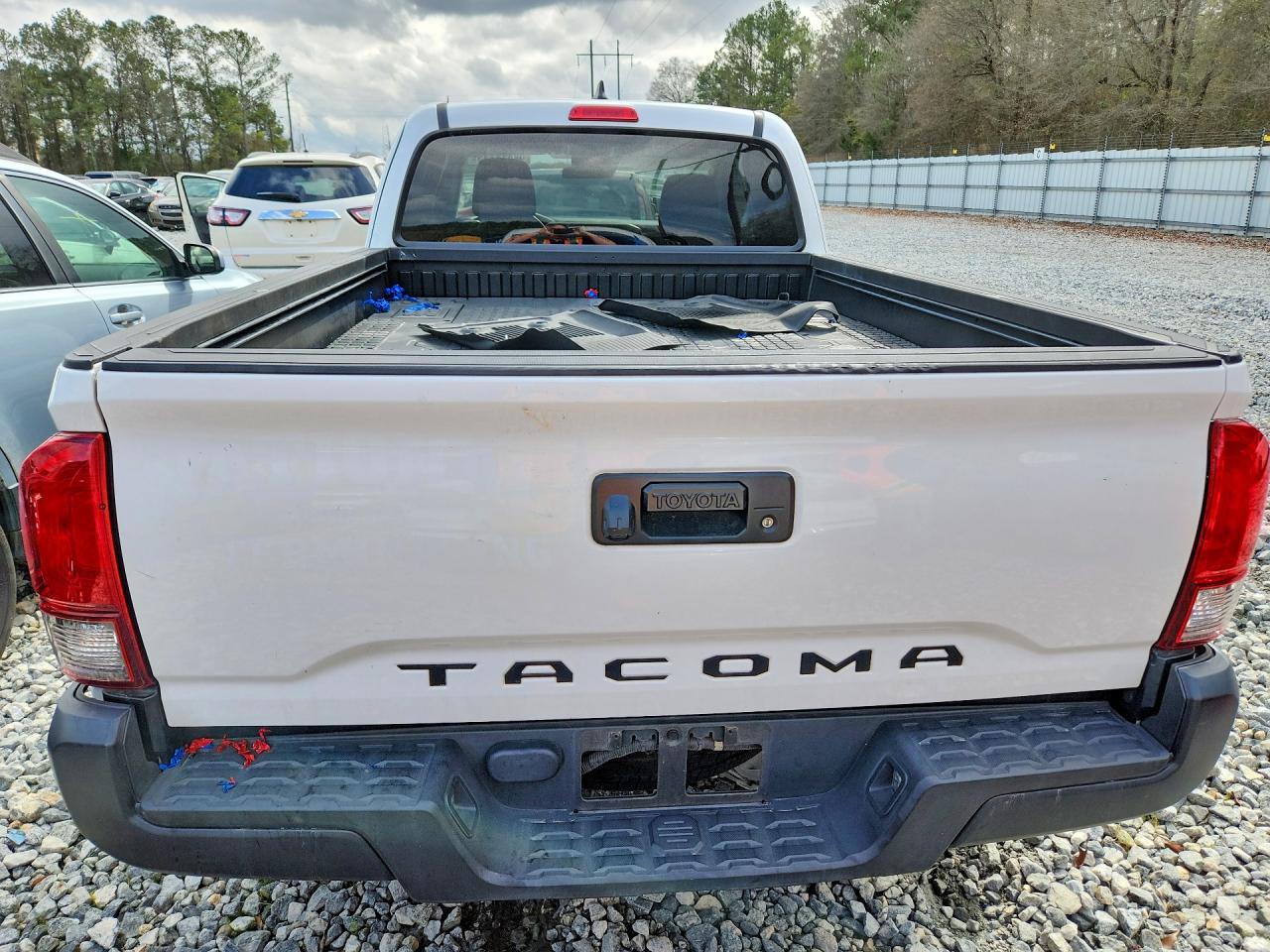 2019 TOYOTA TACOMA ACCESS CAB photo 6