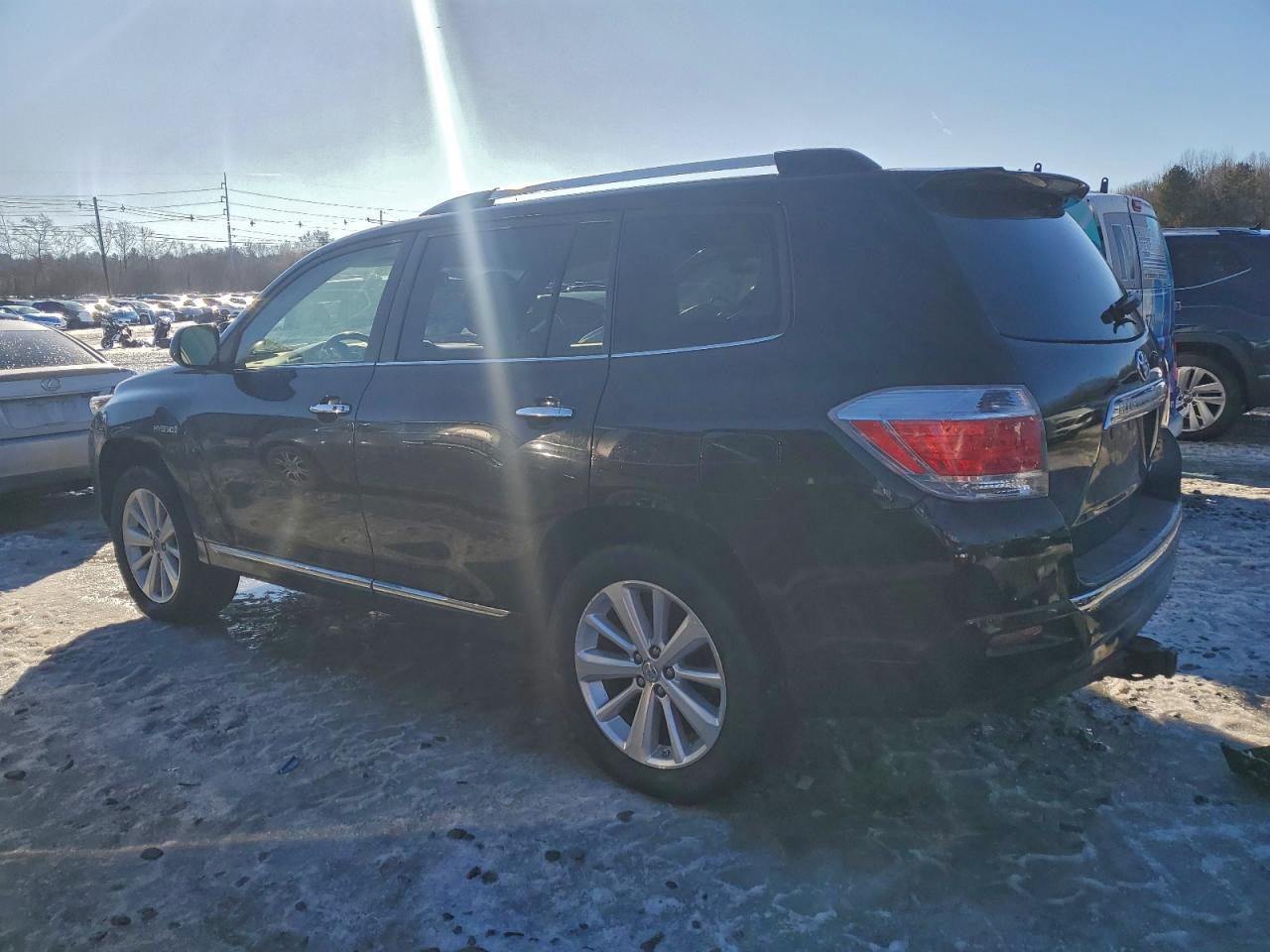 2013 TOYOTA HIGHLANDER HYBRID LIMITED photo 2