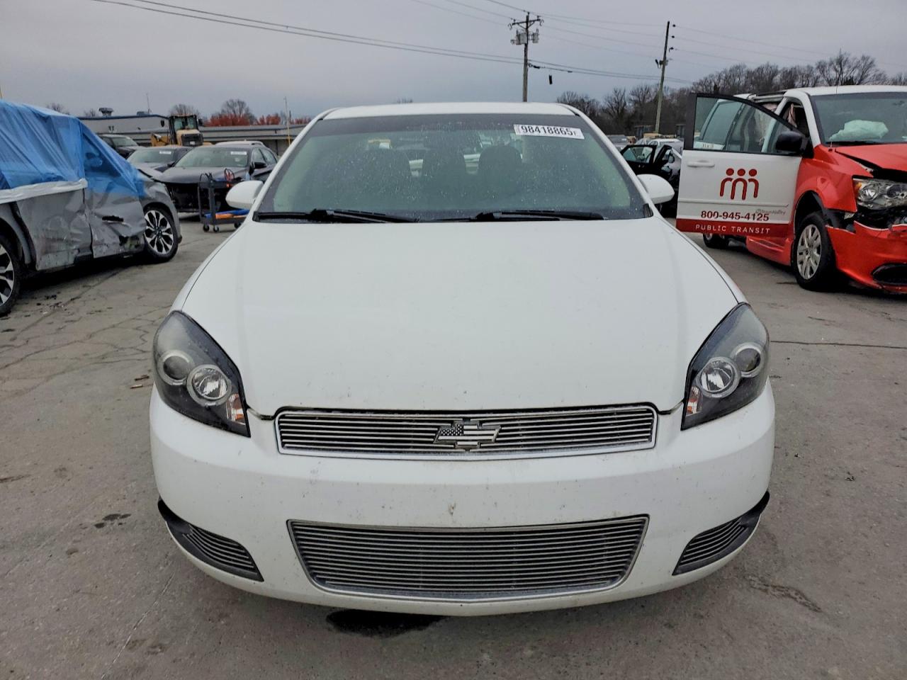 2011 CHEVROLET IMPALA LT photo 9
