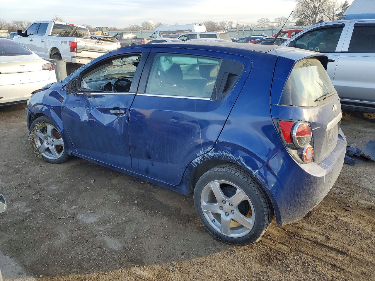 2014 CHEVROLET SONIC LTZ photo 2
