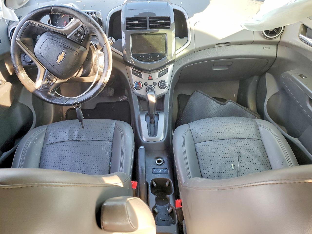 2014 CHEVROLET SONIC LTZ photo 8