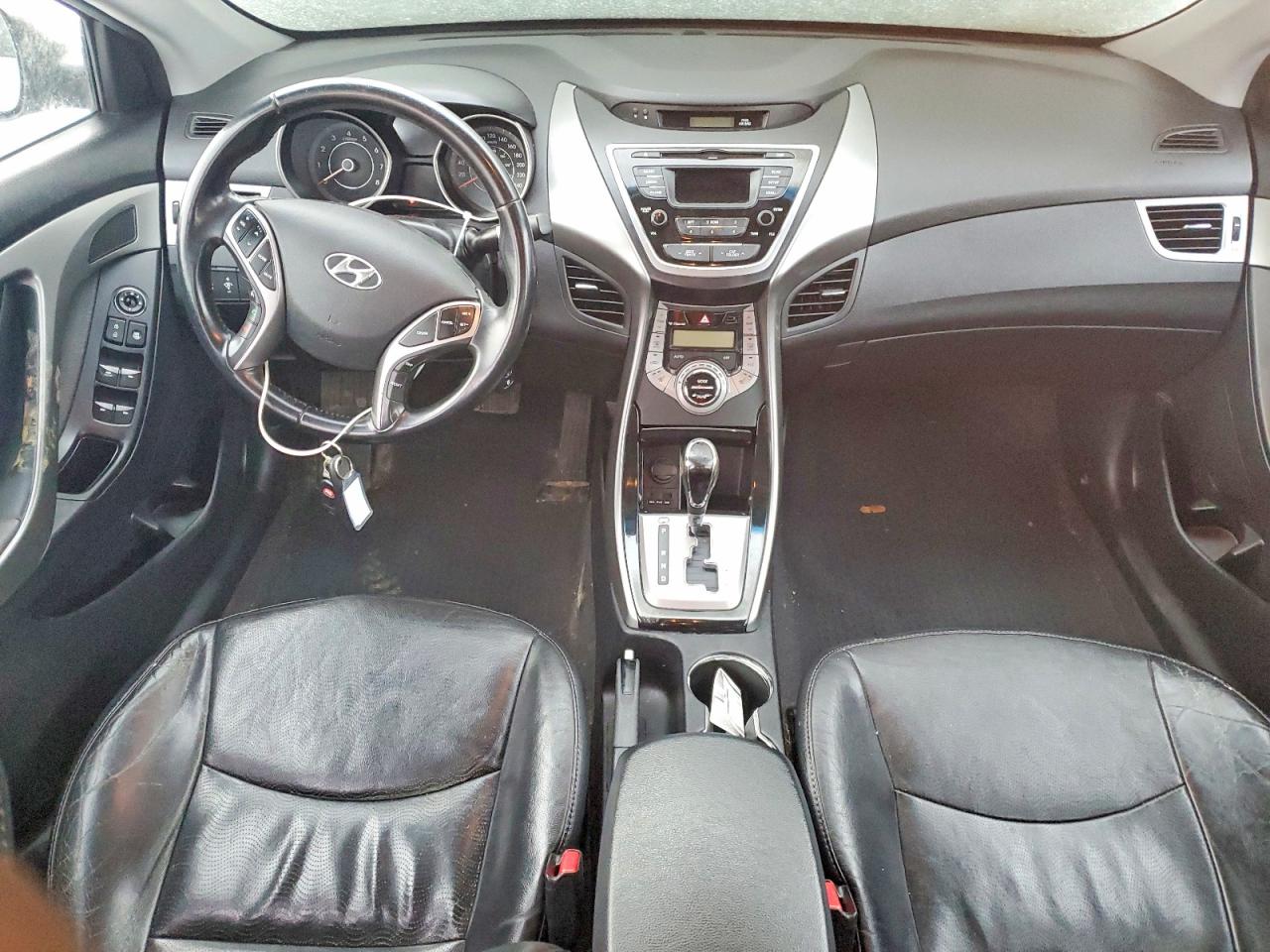 2013 HYUNDAI ELANTRA GLS photo 8
