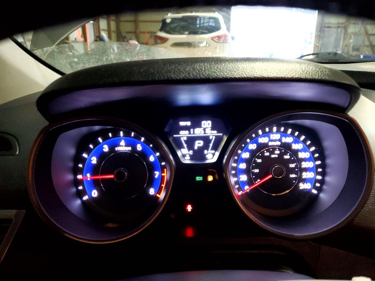 2013 HYUNDAI ELANTRA GLS photo 9