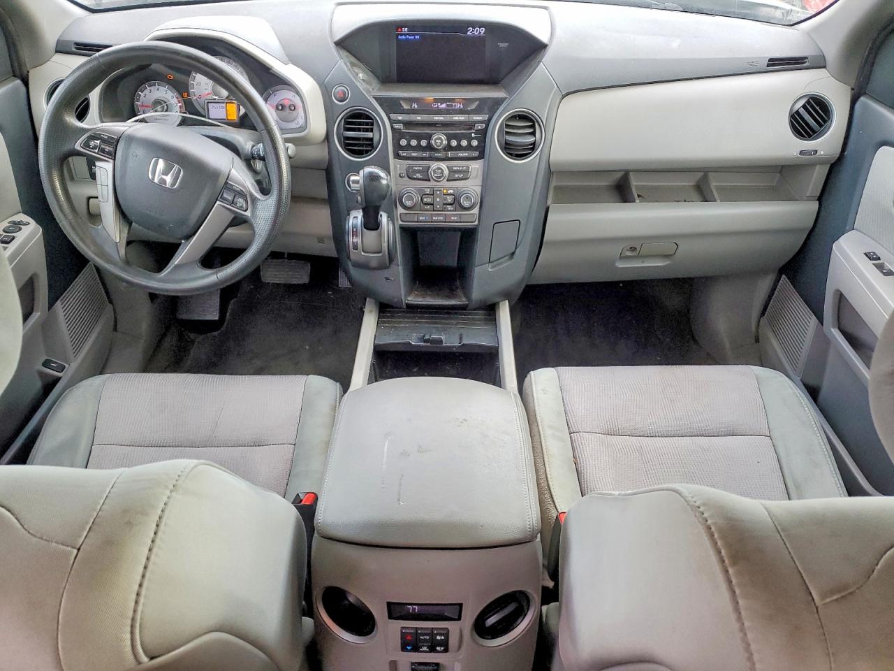 2013 HONDA PILOT EX photo 8