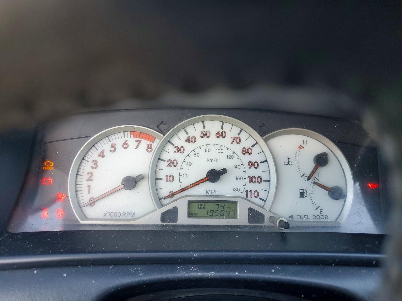 2005 TOYOTA COROLLA S photo 9