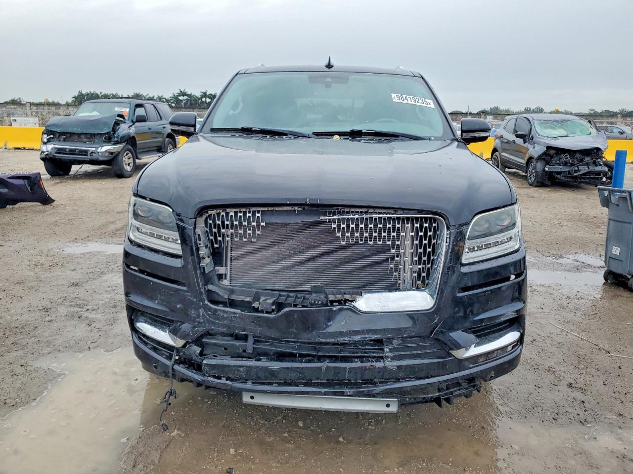 2020 LINCOLN NAVIGATOR L RESERVE photo 5