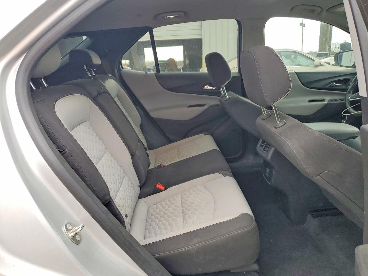 2019 CHEVROLET EQUINOX LS photo 11