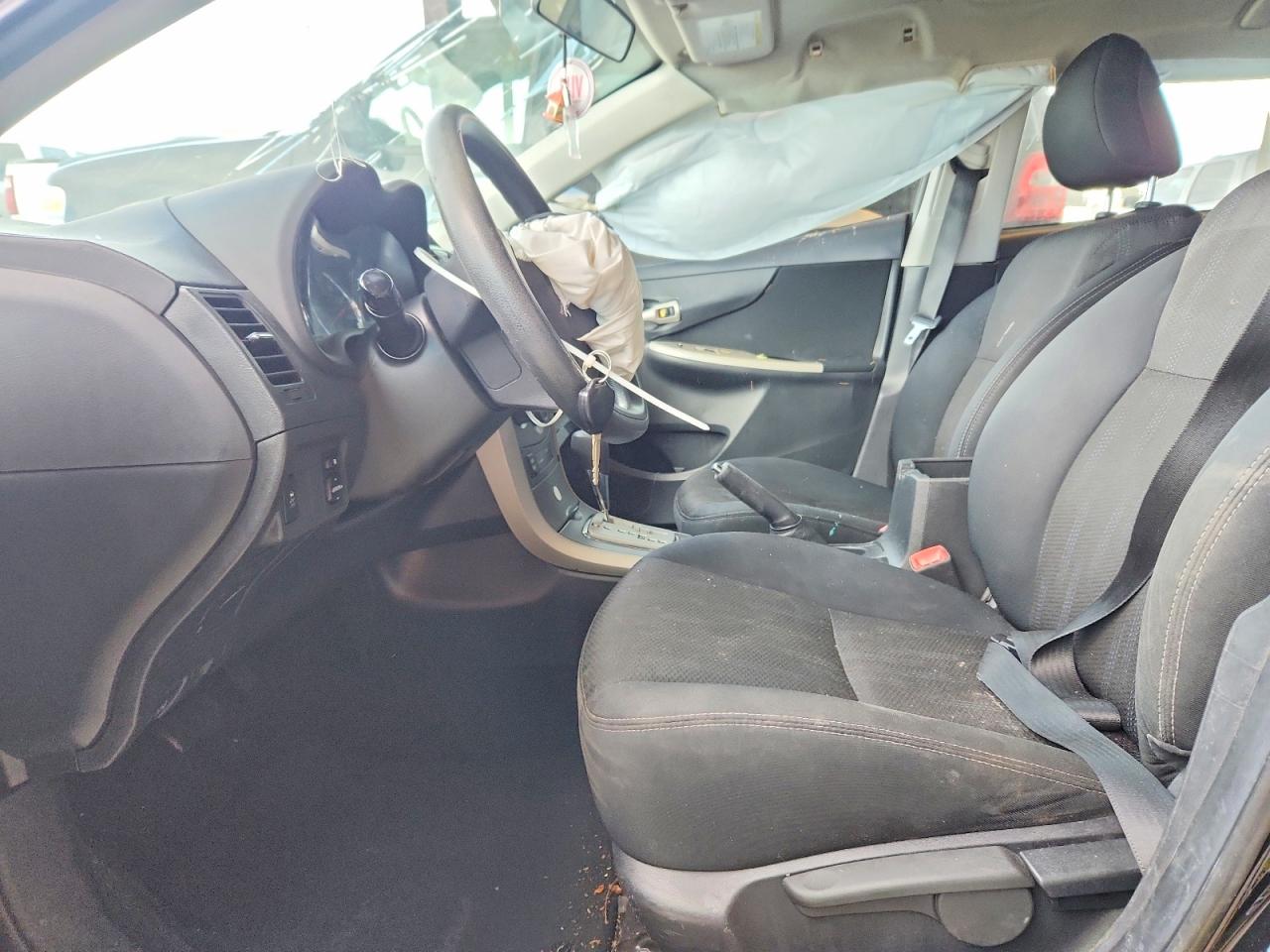 2012 TOYOTA COROLLA BASE photo 7