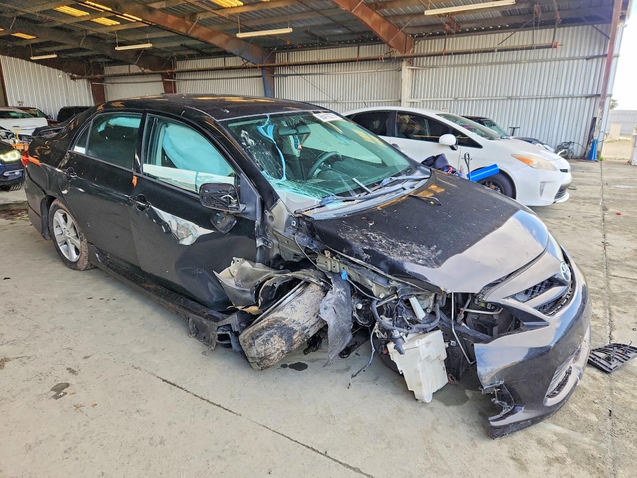 2012 TOYOTA COROLLA BASE photo 4